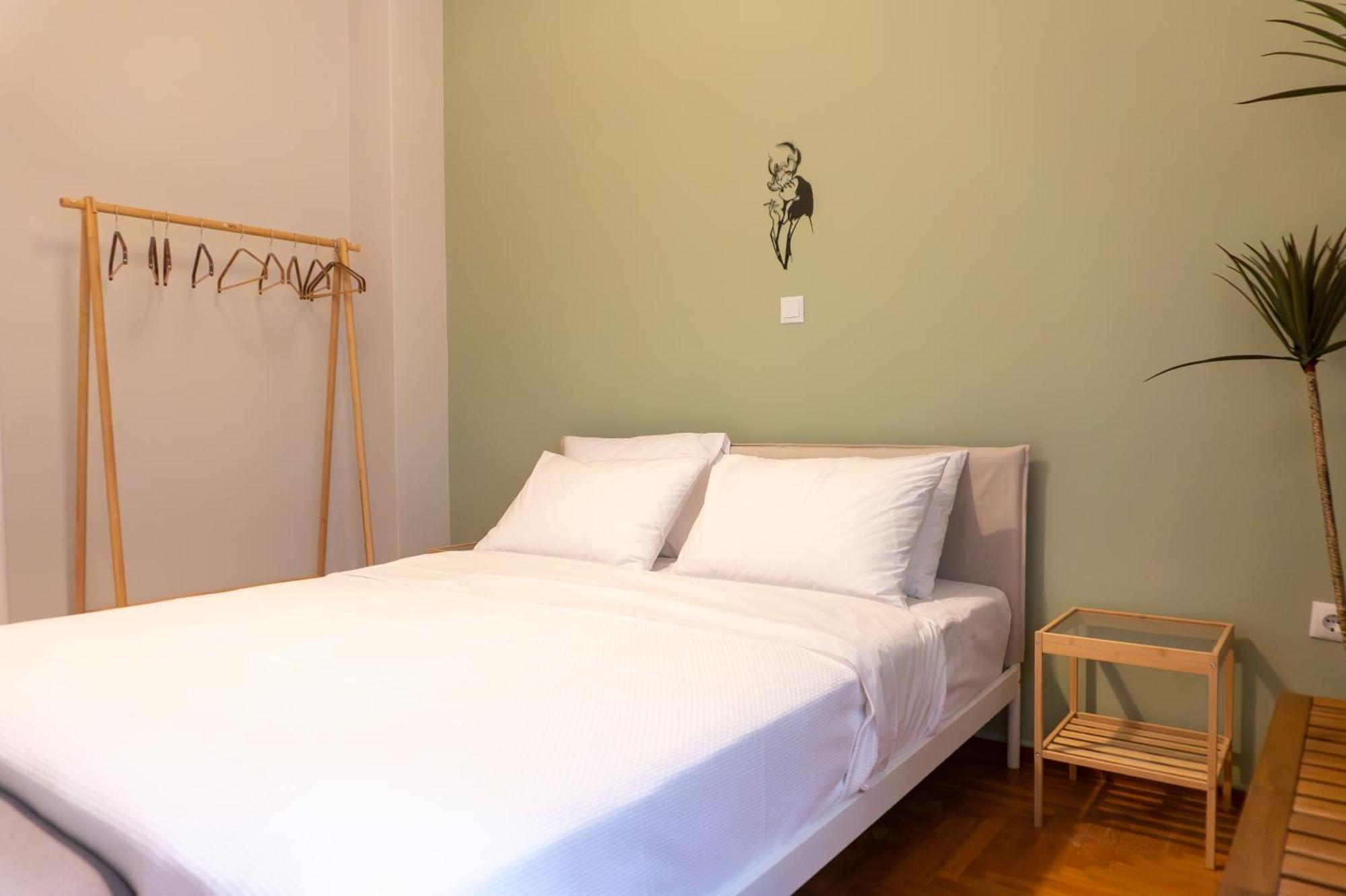 50 Steps Metro Kato Patisia Renovated Athens Apt Exterior photo